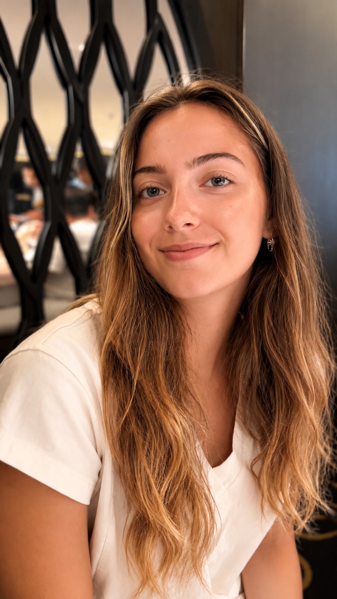 Romane gardien à Aix-en-Provence