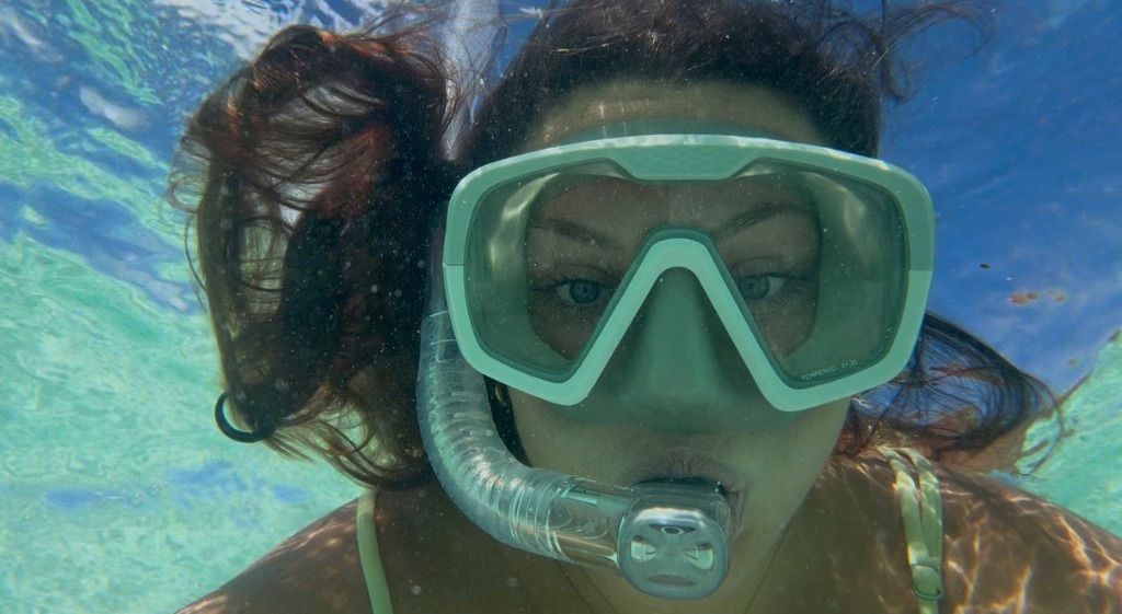 Caroline gardien à Tahiti